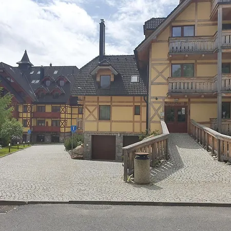 Kukucka Mountain View Apartament *