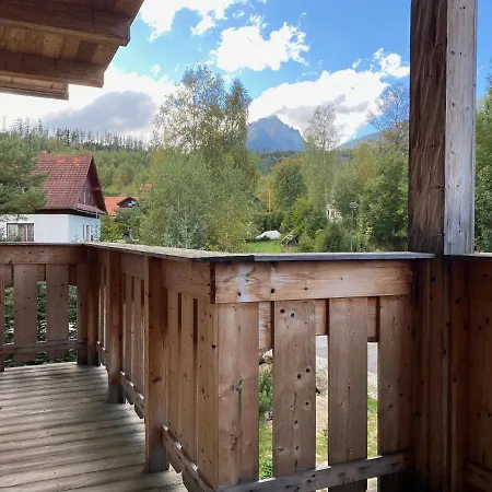Kukucka Mountain View Apartament *
